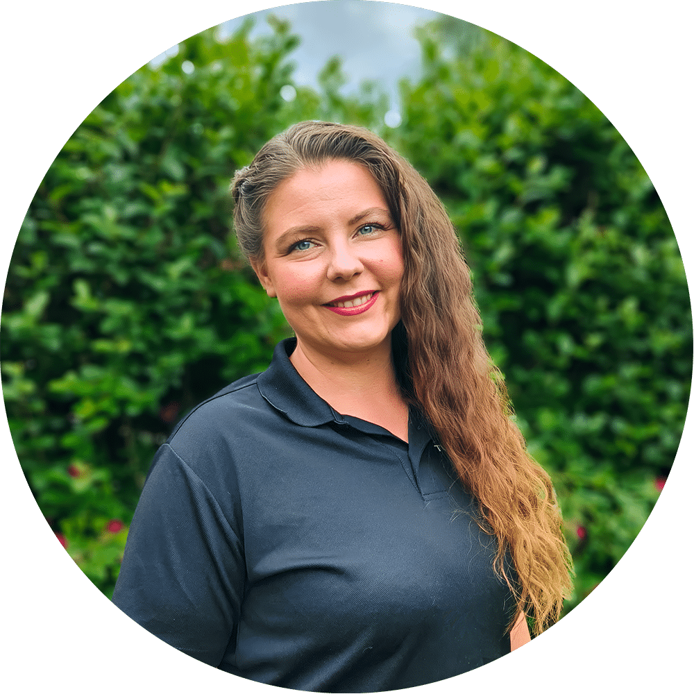 4-sharpen-face-color-lighting-text-upscale-2.3x